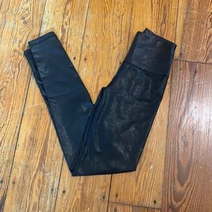 Never worn Aerie faux leather leggings